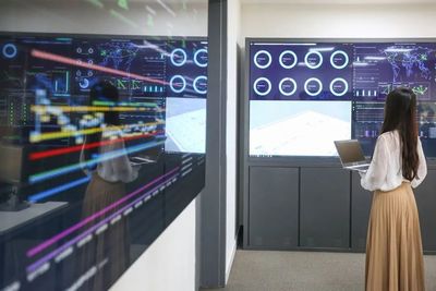 探秘寶馬數(shù)字化工廠 數(shù)據(jù)驅(qū)動(dòng)的智能制造前沿實(shí)踐